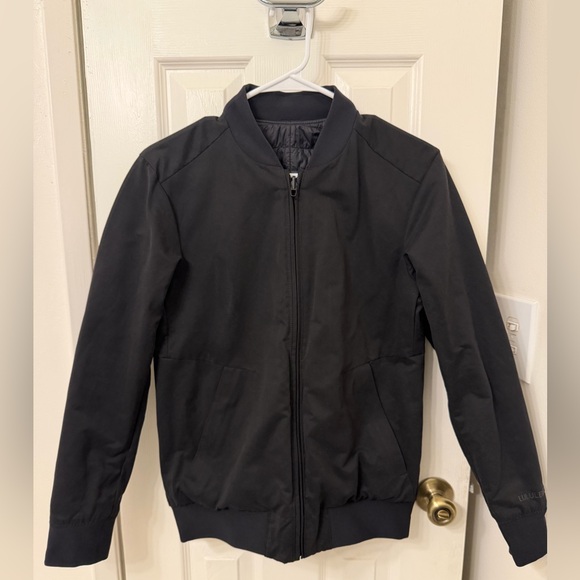 Lululemon Women’s “Switch Over” Bomber Jacket - Picture 6 of 9